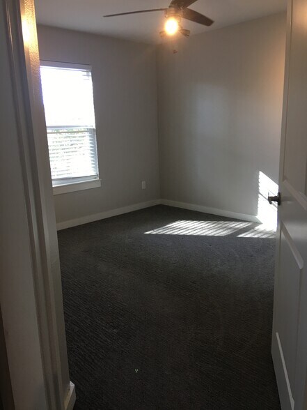 Master Bedroom - 10649 Brothers Ln