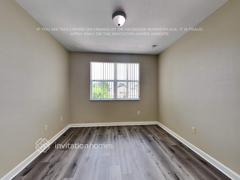 Building Photo - 15392 SW 117th Ln