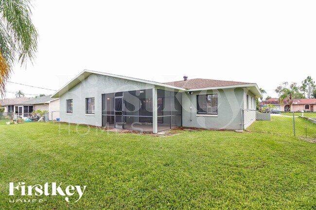 Building Photo - 8401 Buena Vista Rd