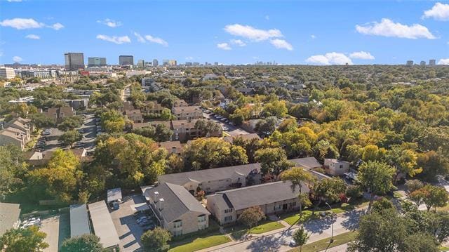 Building Photo - 7712 Royal Ln