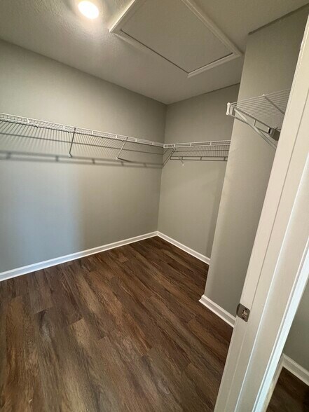 Building Photo - 34974 Daisy Meadow Loop