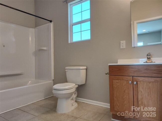 Building Photo - 8611 Burnside Ln