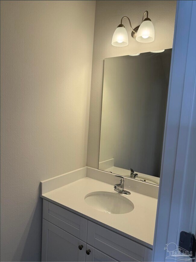 Building Photo - 3984 Pendragon Cir