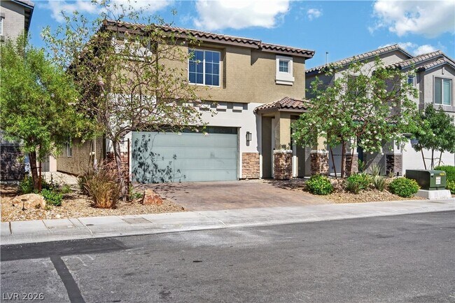 Building Photo - 325 Breve Ct
