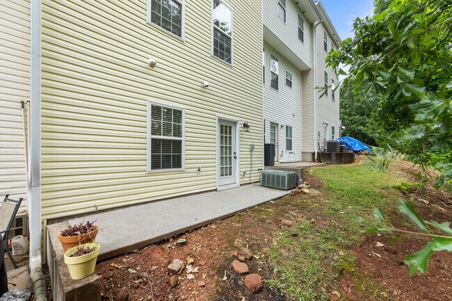 Building Photo - 46 Timber Ridge Dr