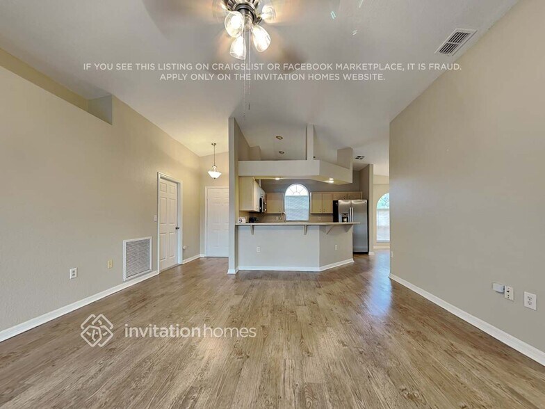 Building Photo - 5237 Snowy Heron Dr