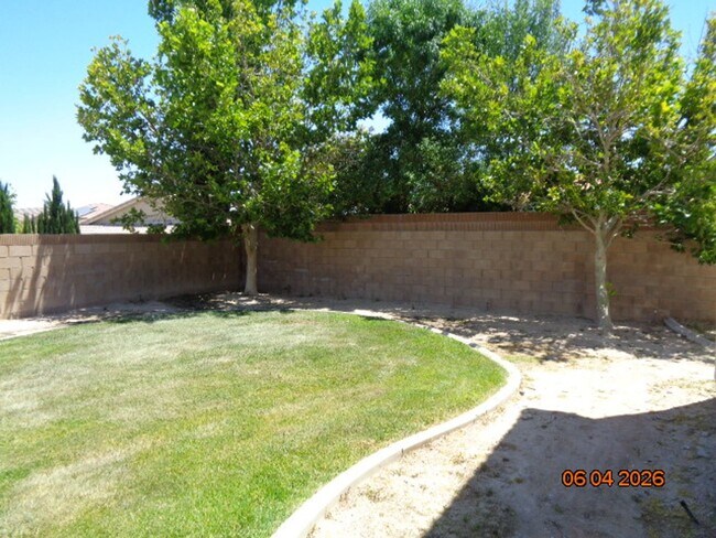 Building Photo - Gorgeous 2 Story built in 2003 with 2743 sq. ft.