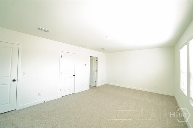 Building Photo - 108 Kingswood Cir