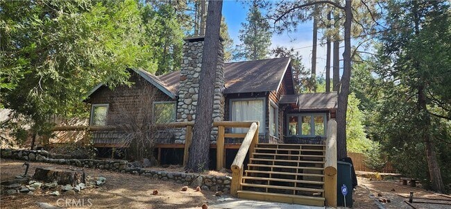 Building Photo - 54095 S Circle Dr