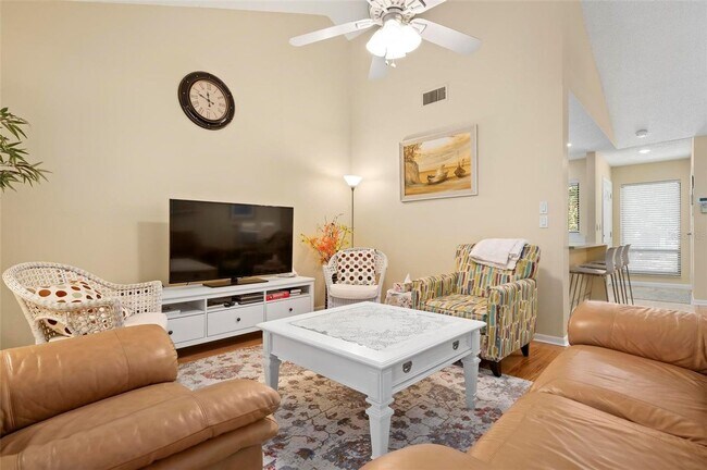 Building Photo - SEASONAL TROPICAL GETAWAY!