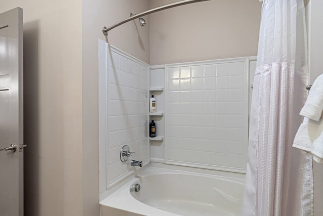 Building Photo - 501n N New Jersey St