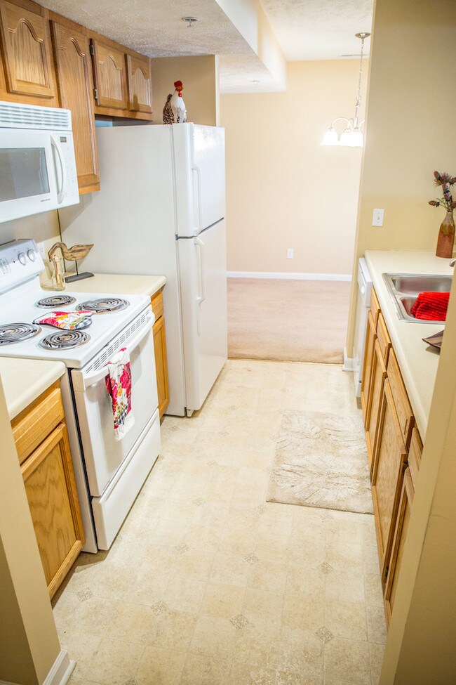 Building Photo - Arbor Creek Apartments