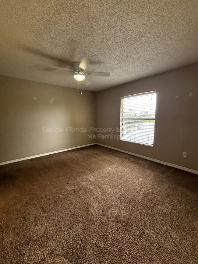 Building Photo - 1627 Long Ridge Ct