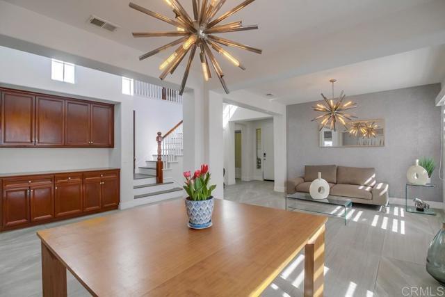 Building Photo - 262 Avenida Loretta
