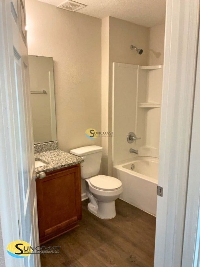 Building Photo - 8013 Stuart Ave