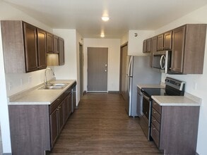 Building Photo - Stonebrook III