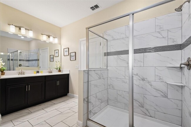 Building Photo - 8842 Cabot Cliffs Dr