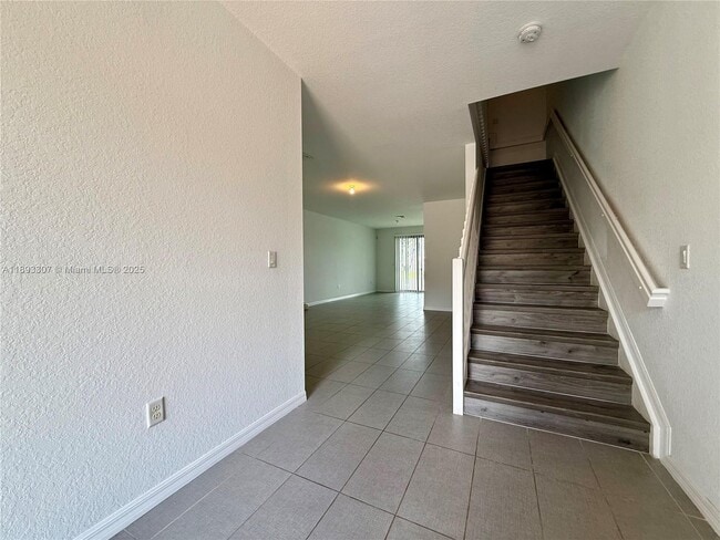Building Photo - 1075 NW 33rd Manor
