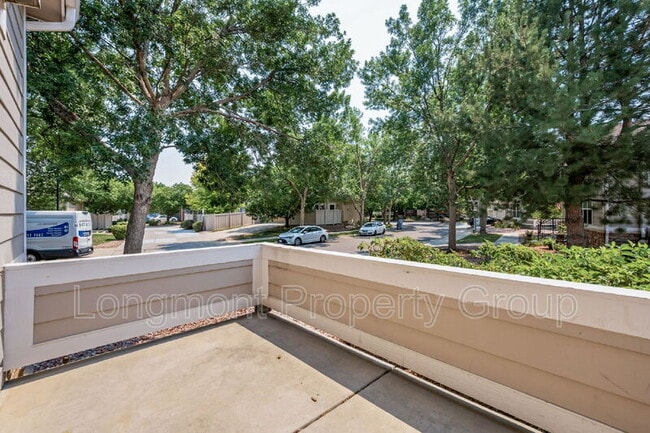 Building Photo - 1613 Metropolitan Dr