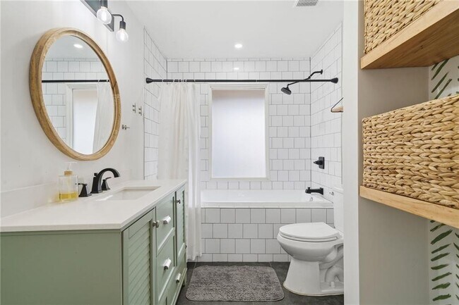 Building Photo - 2130 Cove Trail