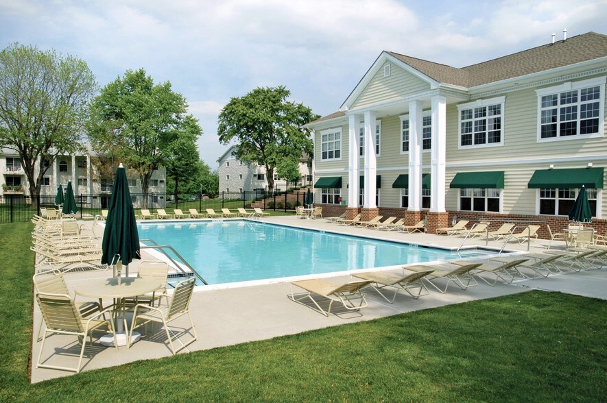 Home Properties of Devon Devon, PA Apartment Finder