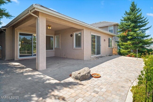 Building Photo - 2720 Albazano Dr