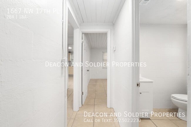 Building Photo - 1667 NW 17th Pl