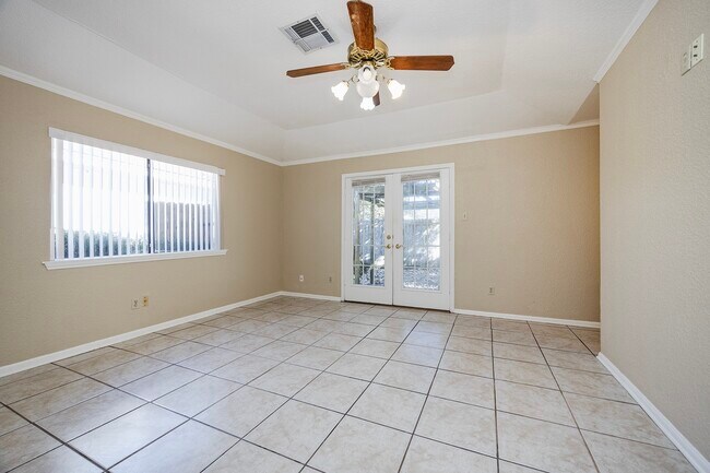 Building Photo - 7315 Foxside Ln