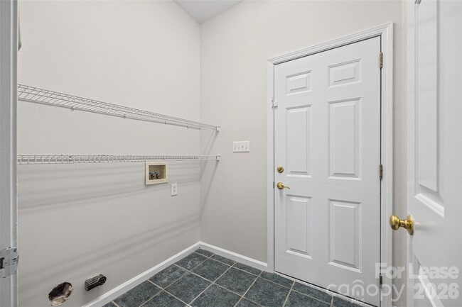 Building Photo - 10332 Bolton Ct