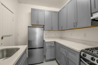 Building Photo - 1250 Taylor St