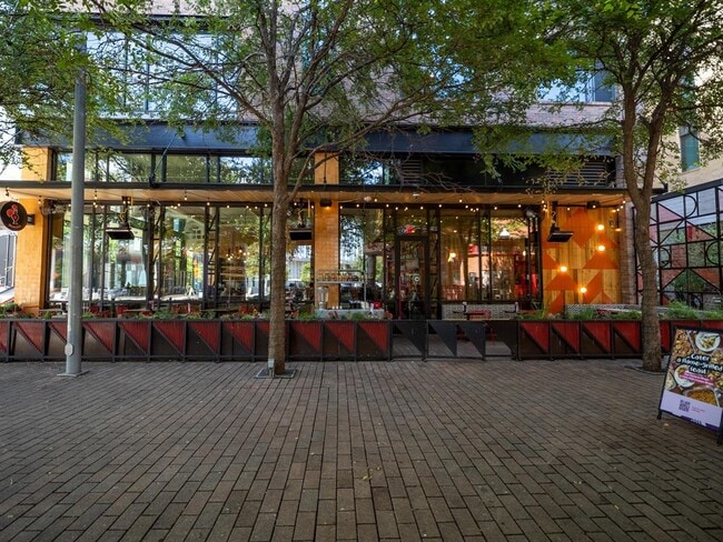 Building Photo - 1701 Simond Ave Ave