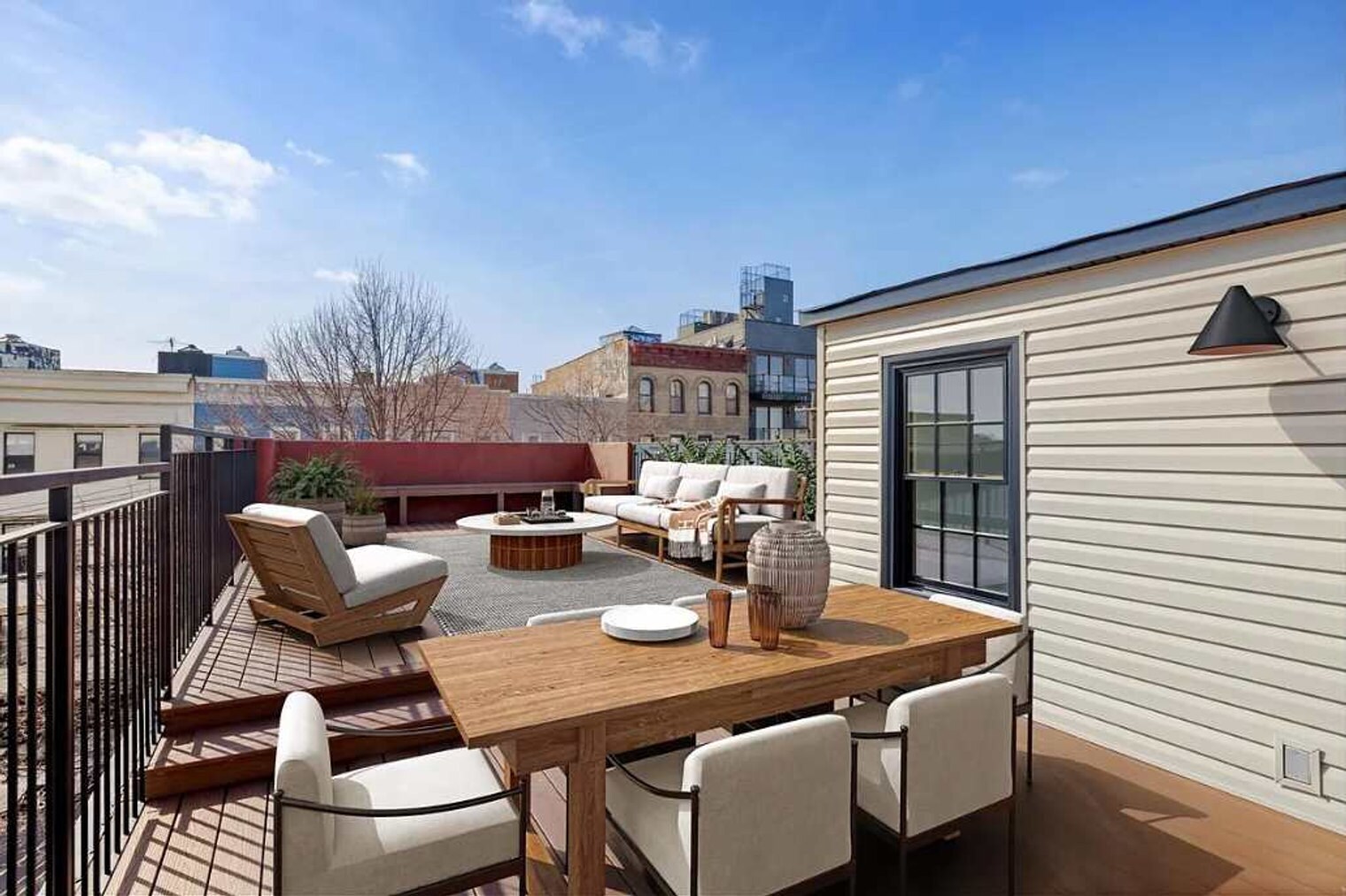 Building Photo - 10 Hausman St