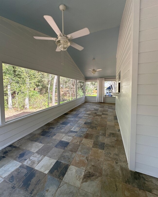 Building Photo - 3474 Paces Ferry Rd