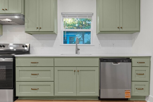 Building Photo - 2406 Gorman Ave