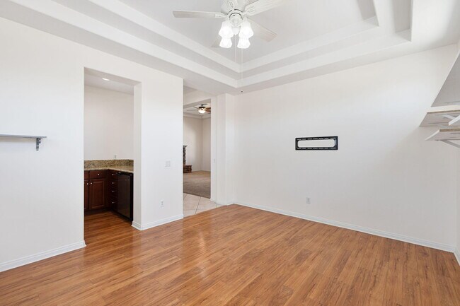 Building Photo - 145 Bellini Way