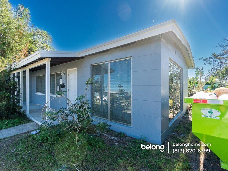 Building Photo - 691 Sharon Cir
