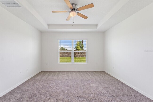 Building Photo - 305 Summer Grv Wy