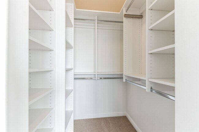 Building Photo - American Towers Furnished Condominium Downtown Salt Lake City