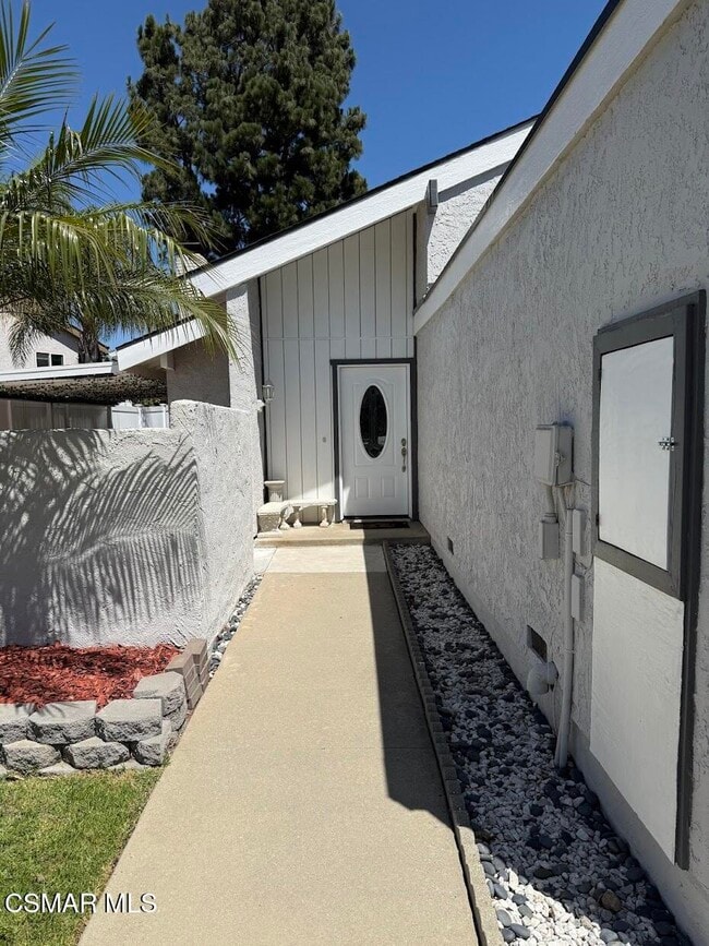 Building Photo - 636 Malaga Ct