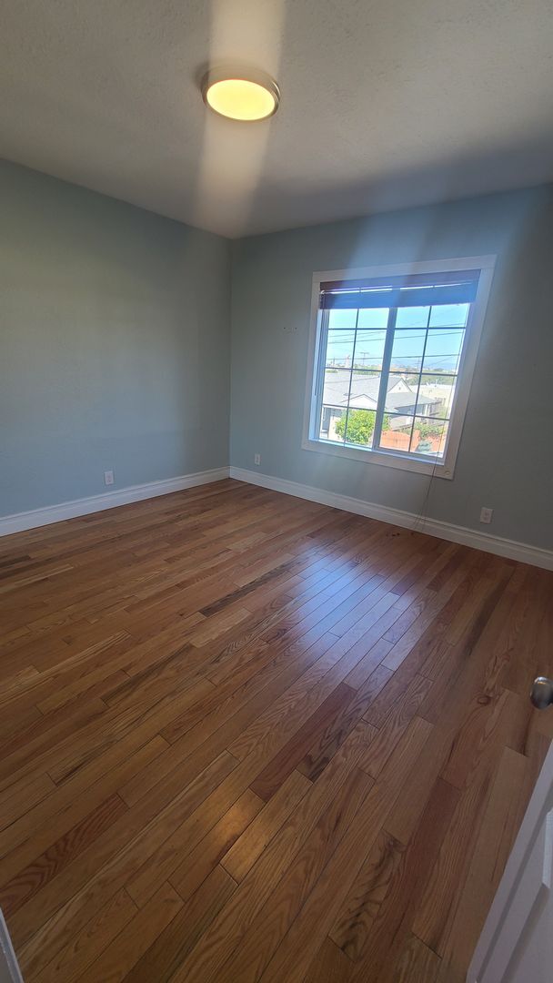 Building Photo - 469 Cypress Ave