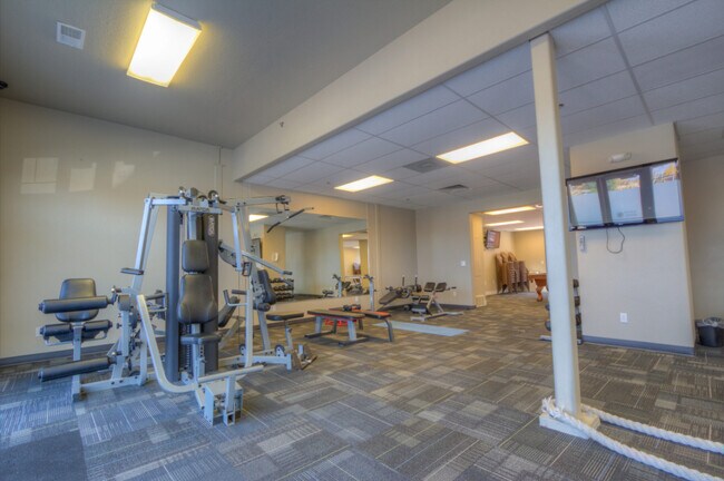 Building Photo - 1340 N Freedom Blvd