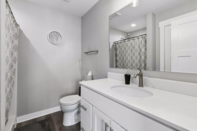 Building Photo - 3 Bedroom 2 Bath Luxury Home in Montgomery