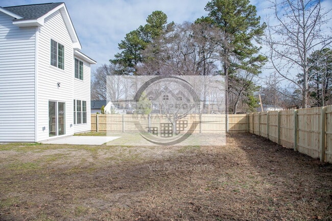 Building Photo - 101 St Matthews Rd