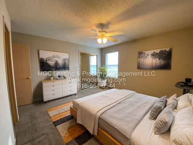 Building Photo - Fall into Comfort and Style at South Garde...