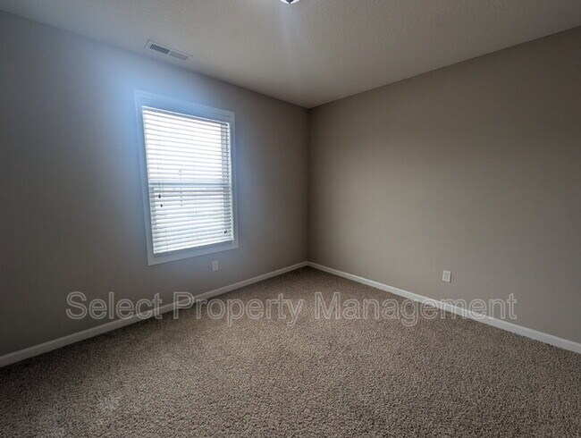 Building Photo - 3902 Stanton Hall Pkwy