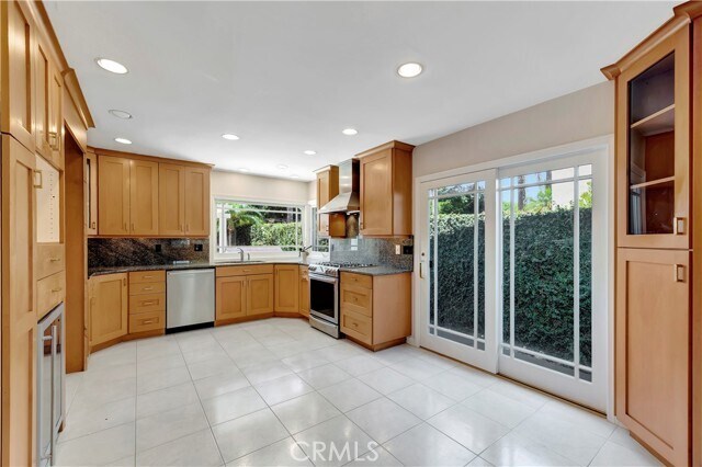 Building Photo - 17675 Rainglen Ln