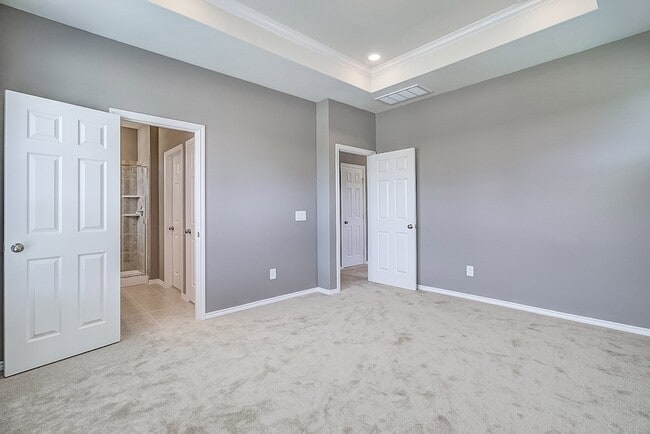Building Photo - 9312 Bauer Vista Dr