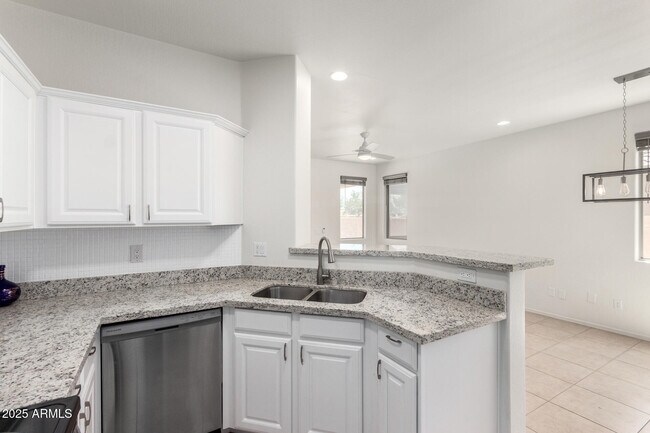 Building Photo - 44013 W Palo Cedro Rd