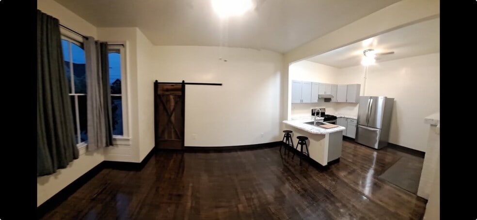 Building Photo - 639 16th St