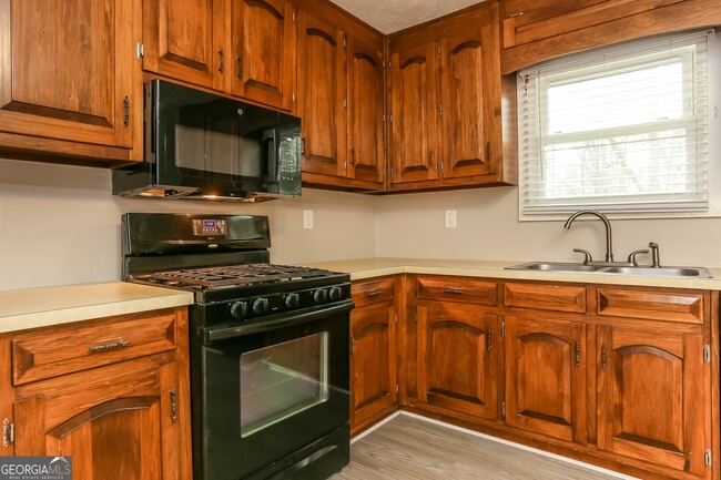 Building Photo - 4178 S Martin Way